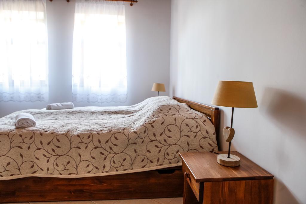 Katica Vendégház Tarcal Zimmer foto